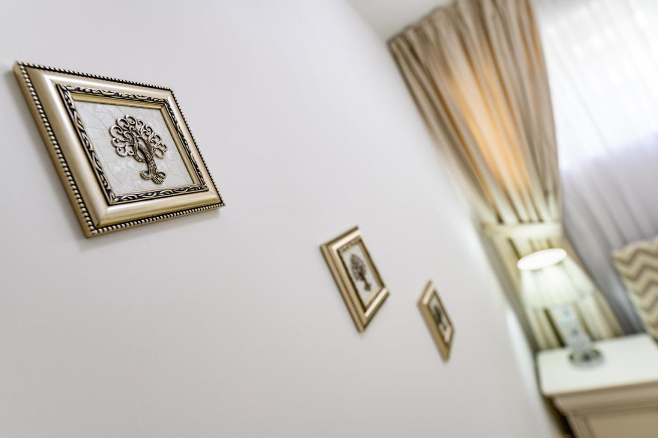 Luxury Apartment Avantgarden 3 Brasov Bagian luar foto